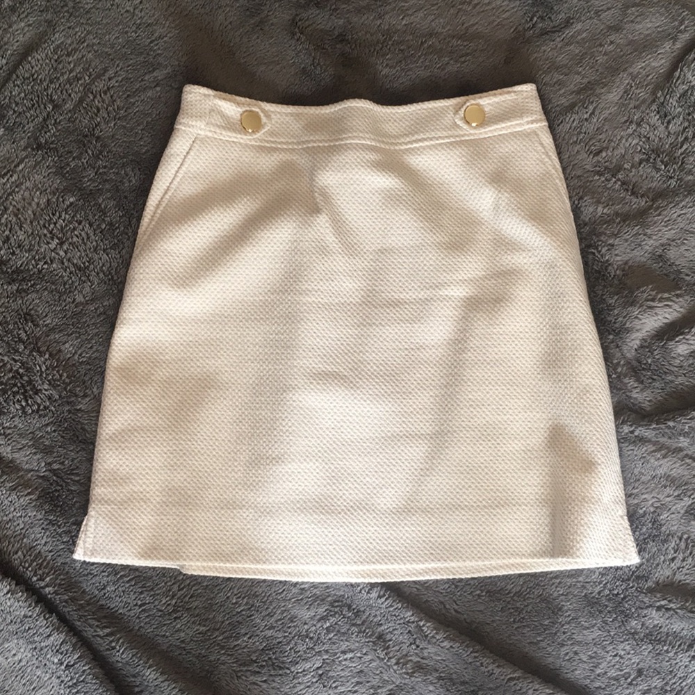 White/cream Ann Taylor skirt -never worn